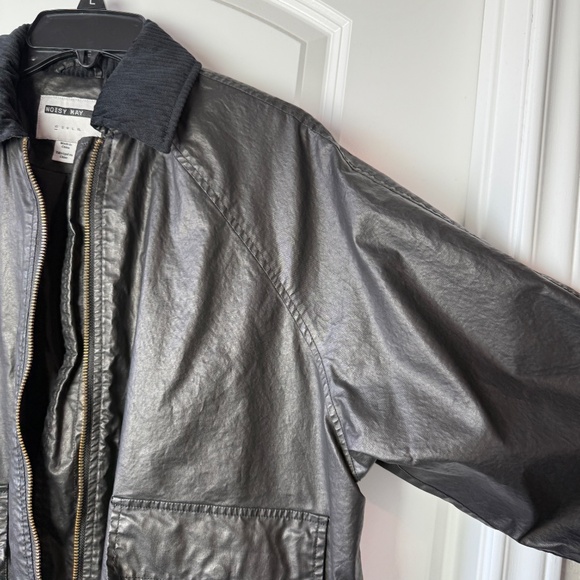 OVERSIZED - 100% Polyester Faux-Leather Coated Boxy Jacket- fits like XL - Picture 9 of 16